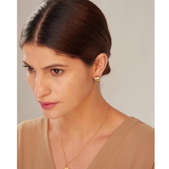 New 18K Gold Plated Pearl Hoop Earrings - Picture 5 of 6